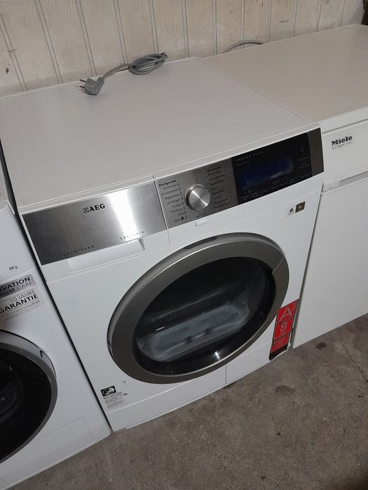 Suszarka AEG 8KG kondesacyina pompa ciepla gw. W-wa