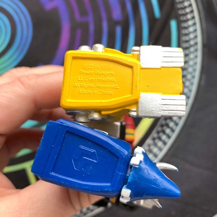 Hasbro 2019 Power Rangers Dino Megazord 4” і інші