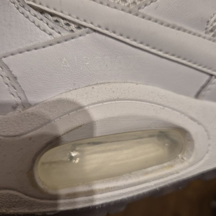 Sneakersy Nike Air Max Command Biały r.40 US 7