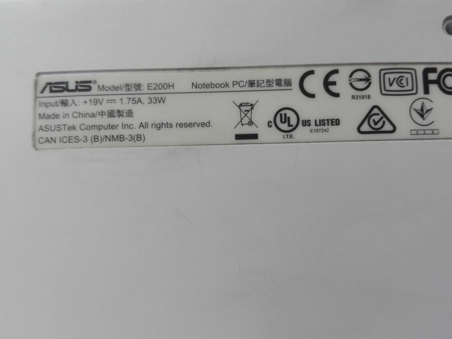 Ноутбук Asus  E200H