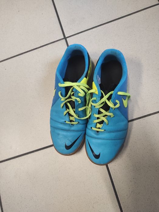 Buty sportowe halówki Nike ctr 360 stan bdb rozmiar 44