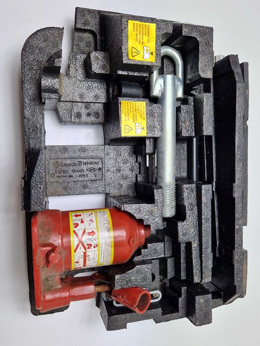 Zestaw naprawczy pod fotel kierowcy Opel MOvano Renault Master Mascott