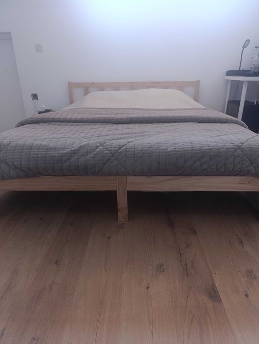 Vendo cama de casal