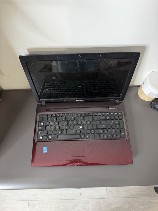Laptop Samsung R580 (Uszkodzony)