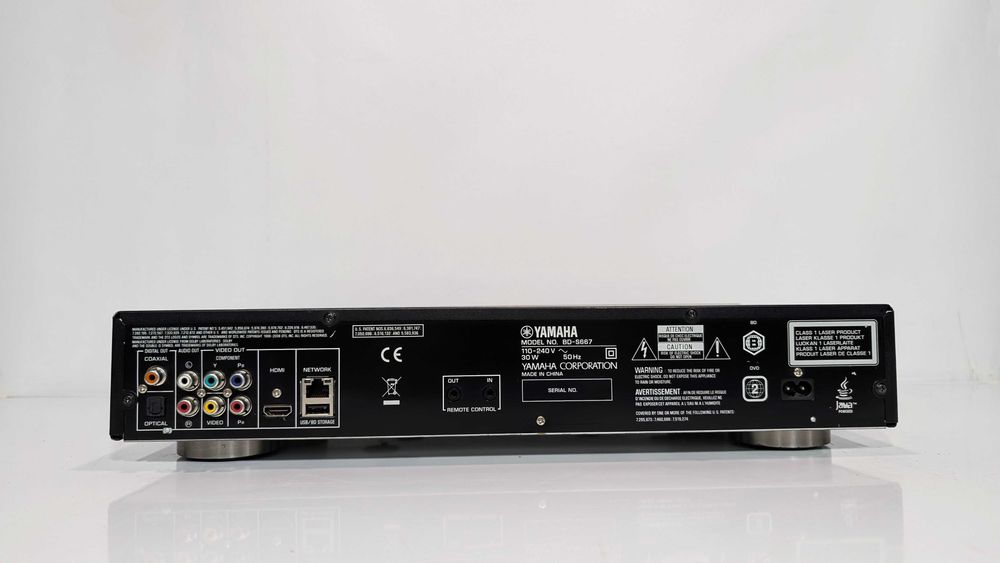 Програвач Blu-Ray/DVD/CD дисків Yamaha BD-S667,має HDMI/USB/ЦАП/Dolby