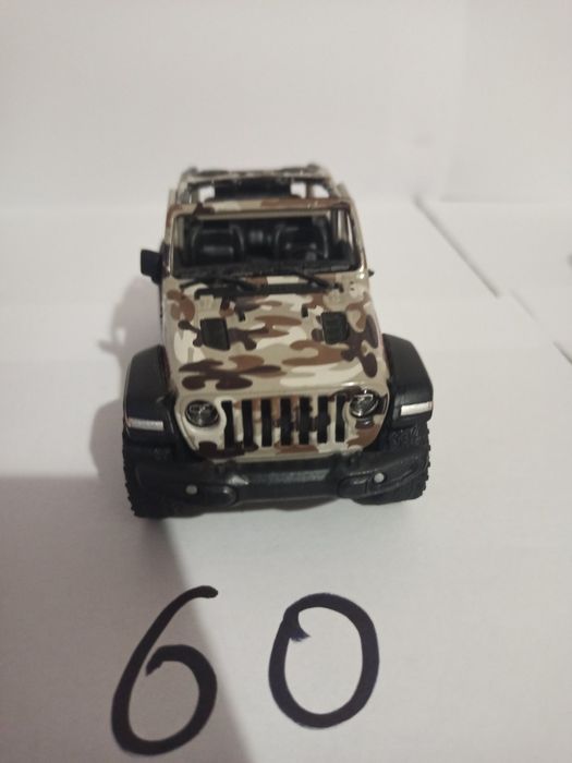 Машинки металеві