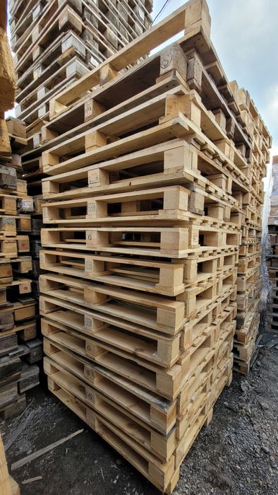 Palety używane 114x114 cm. Kraków.