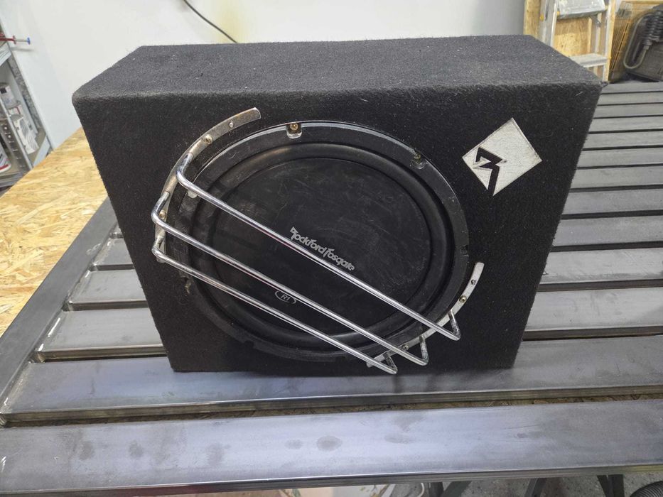 Skrzynia basowa ockford Fosgate (seria R1) 200 W RMS + wzmacniacz ALPINE MRP-M352 (V-Power) 200 W RMS
