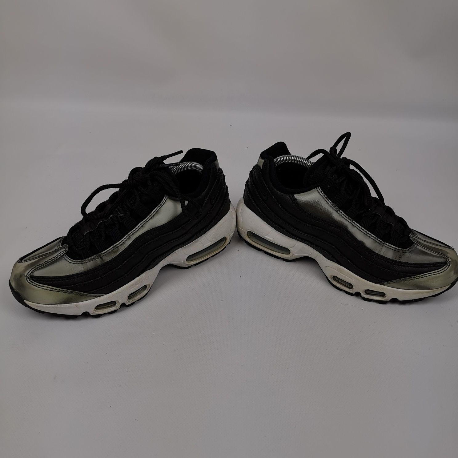 Nike Air Max 95 Se Black Anthracite White 700 Olx
