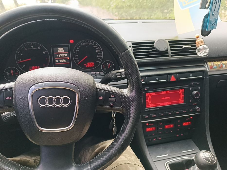 Автомобиль в отличном состоянии