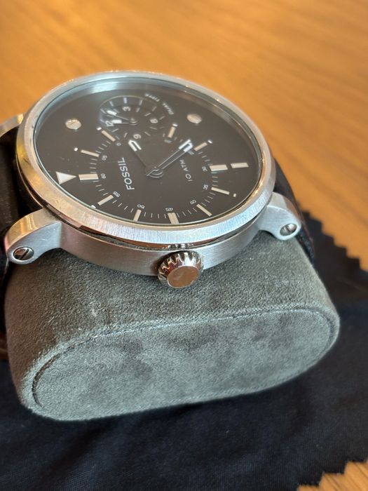 Relogio Fossil preto em excelente estado