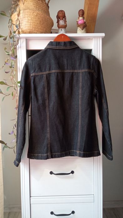 Kurtka damska jeansowa.