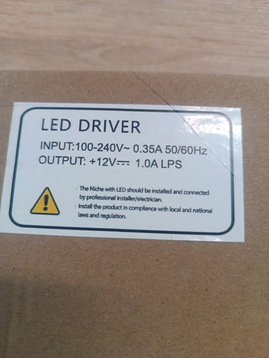 Блок питания Mean Well 12V 1A 12W для LED ленты