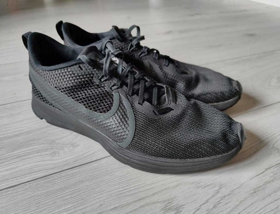 Buty sportowe Nike Zoom Strike 2 r. 42
