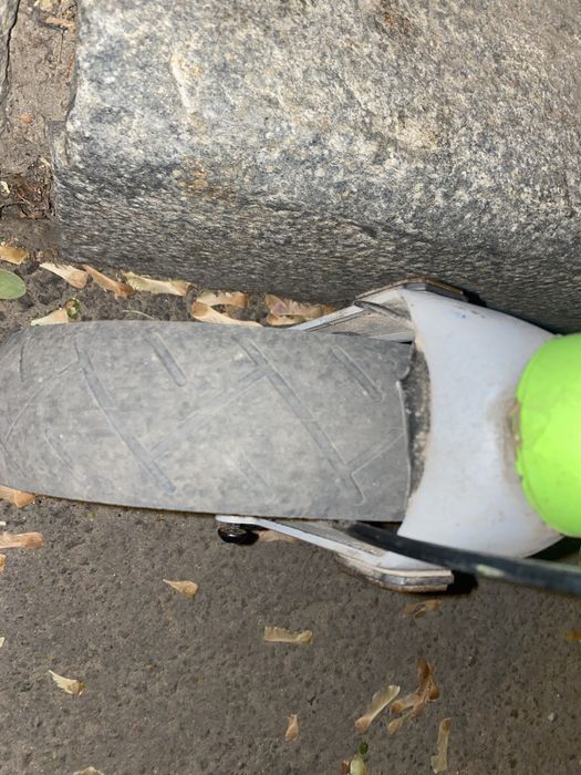 Продам элеутро самакат