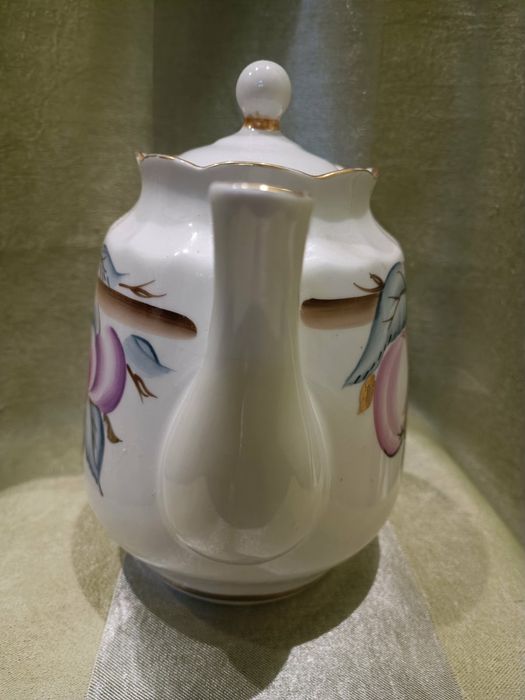 Заварник  фарфоровый 1,75л