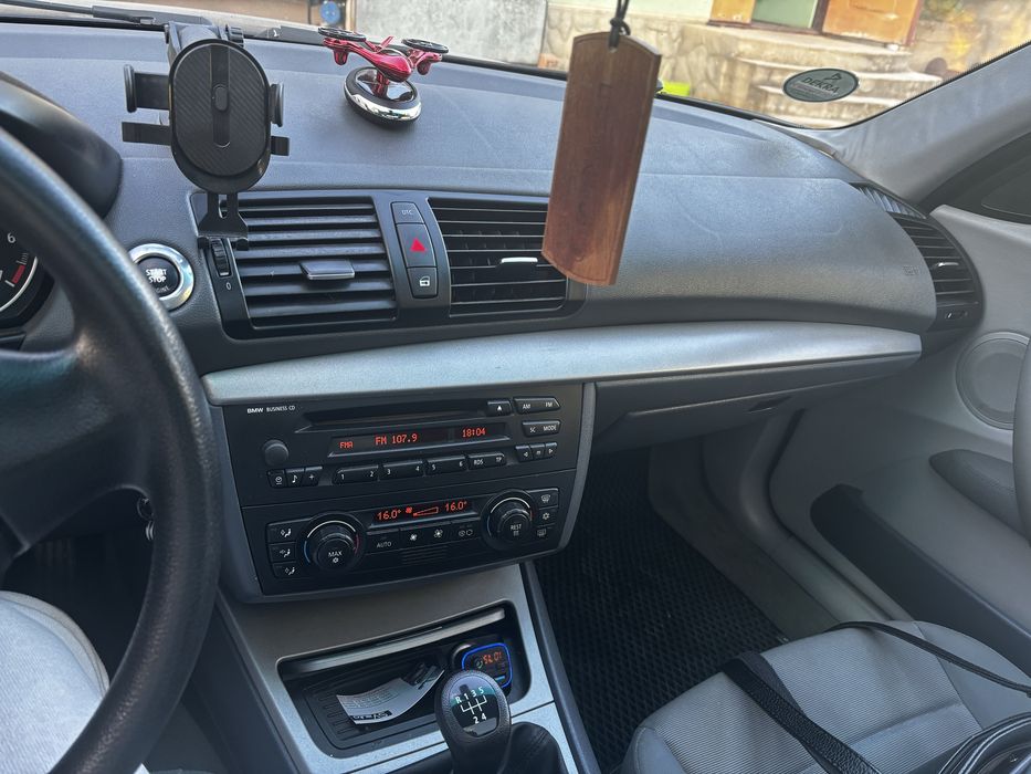 BMW 116i 2004р Е87