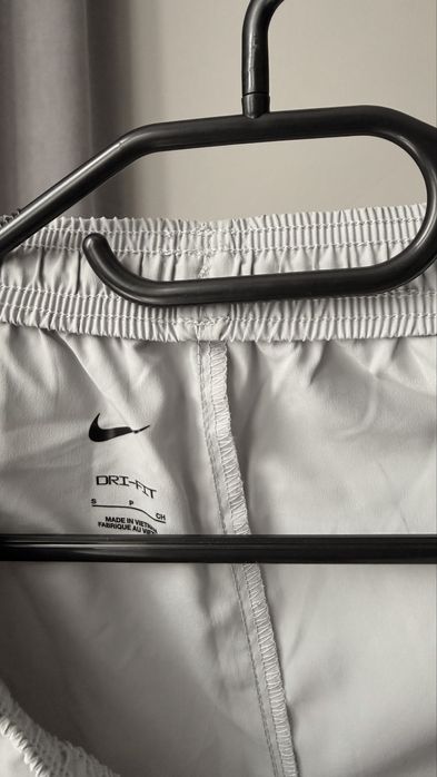 Штани Nike woven легкі розмір S