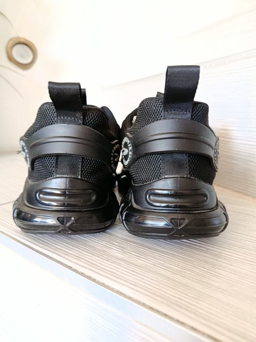 Buty damskie na grubej podeszwie 39