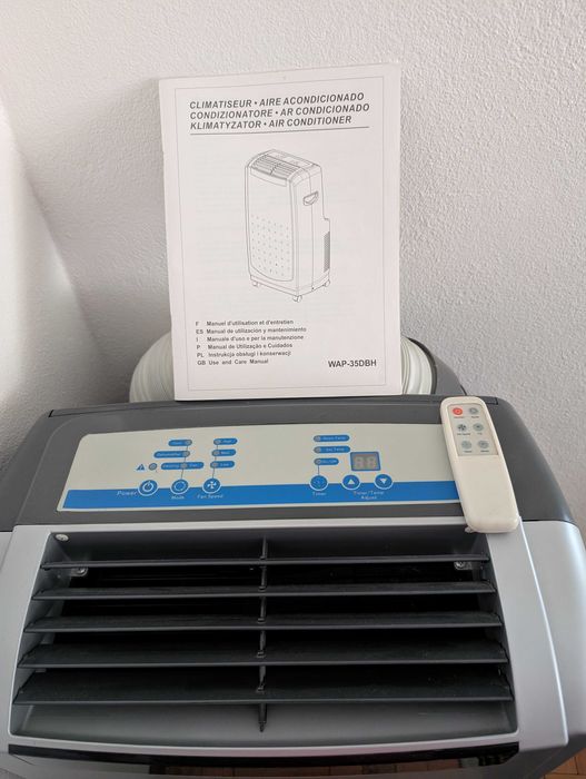 Ar condicionado portátil como novo c/comando