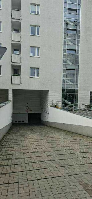 Miejsce garażowe zadaszone - Widok 4