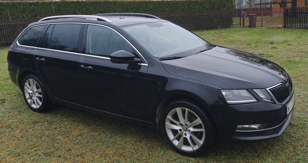 Skoda Octavia Skoda octavia III bogate wyposażenie, serwisowany, bardzo zadbany