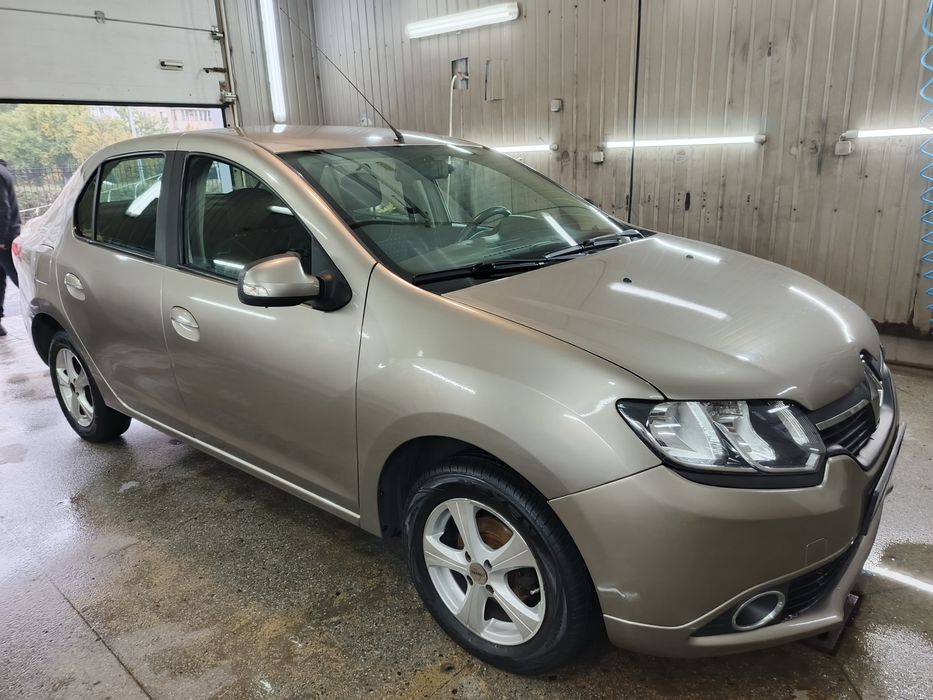 Рено логан 2013 рік