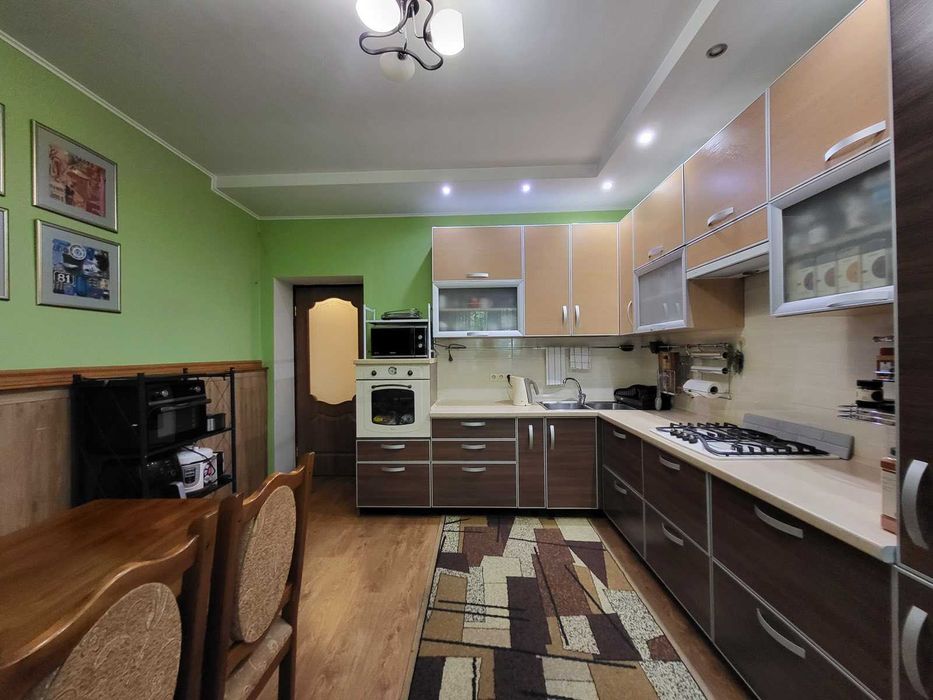 (5) Продам будинок на Слов'янці 8116