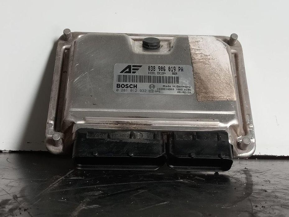 Centralina Do Motor Uce Volkswagen Sharan 7M67M9