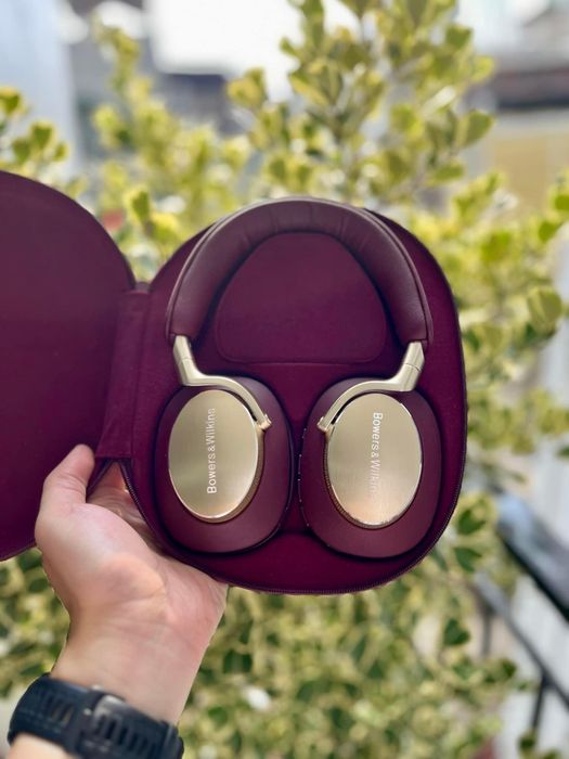 Навушника Bowers&Wilkins Px8 нові/в наявності всі кольори