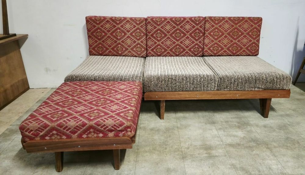 Sofa z Podnóżkiem Tatra Nabytok Lata 60