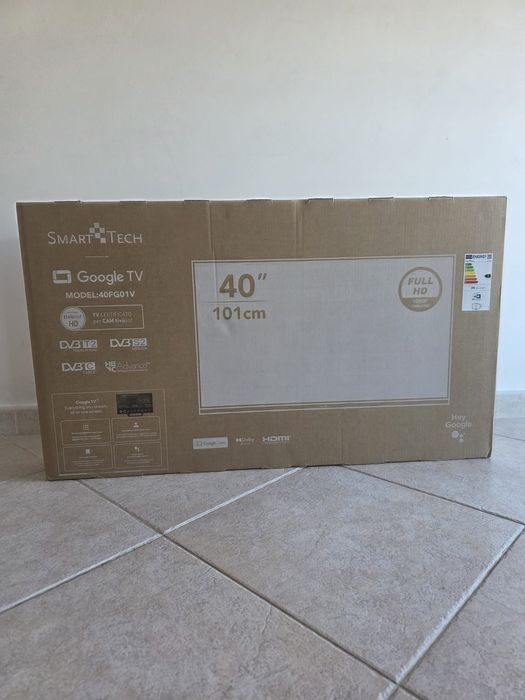 Google Smart TV 40"HDR10, Áudio Dolby 
1080p televisão com Google Cast, G