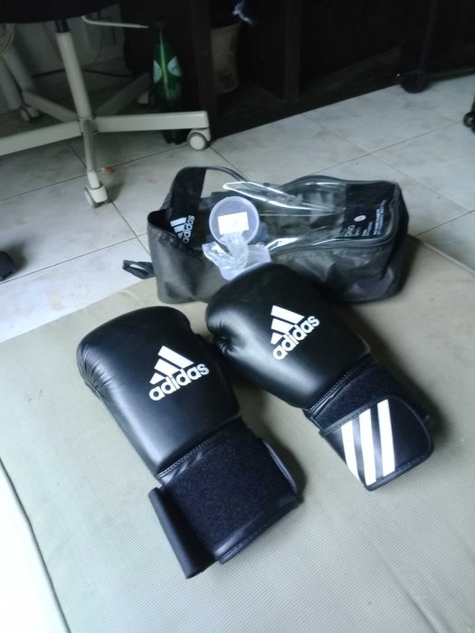 luvas para desporto de combate