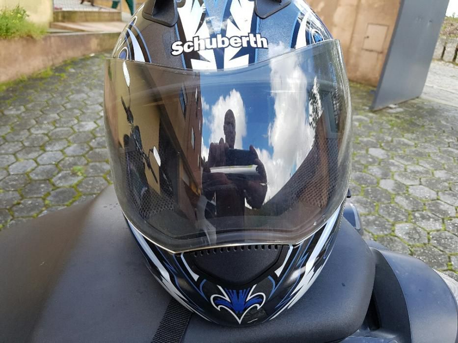 Capacete "L" Schuberth R1 como novo