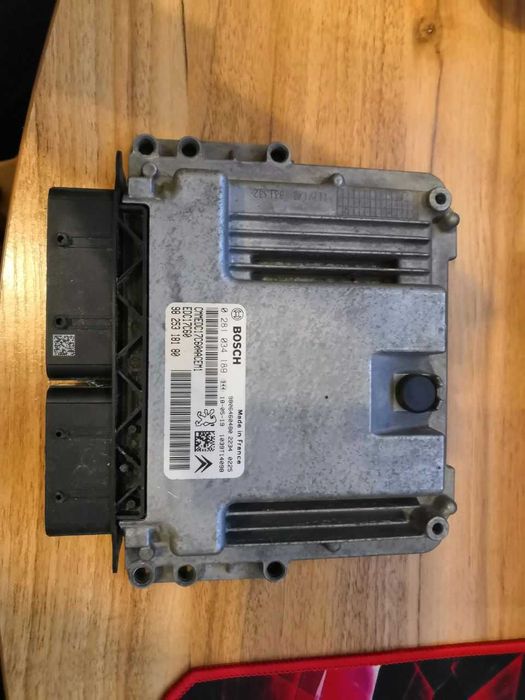 Блок керування двигуном 0281034189