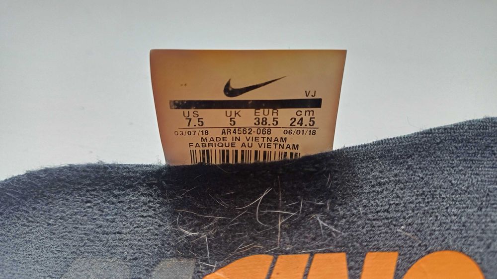 Підліткові дихаючи кросівки nike zoom fly р.38,5ст.24,5см оригінал