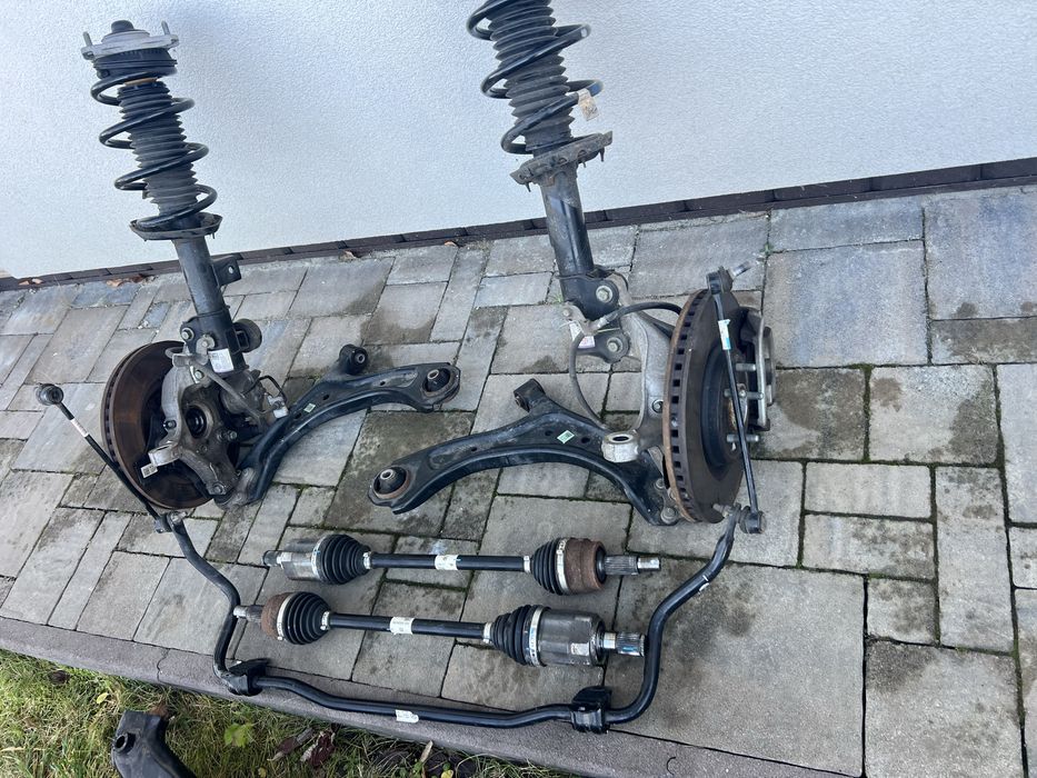 Амортизатор іонік 5. Амортизатор Ioniq5. Стойка Hyundai Ioniq5