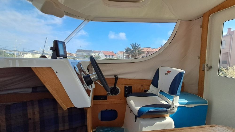 Barco Cabinado Quicksilver 650 Camping, Nacional, 2003