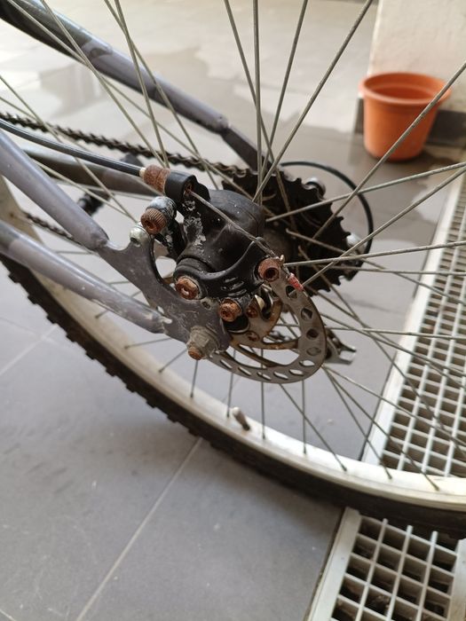 Bicicleta precisa de manutenção