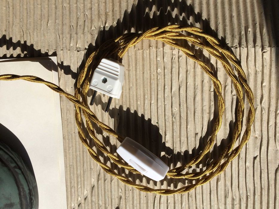 Candeeiro ânfora em faiança