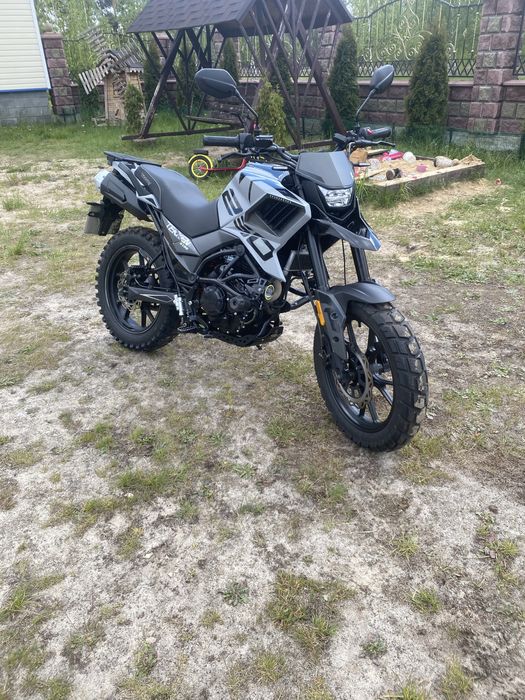 Мотоцкел текен 250