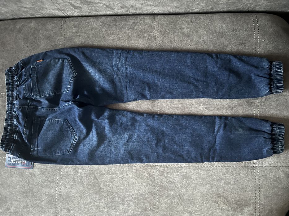 Теплі  зимові джинси  на  флісі утеплені 152-158 р.