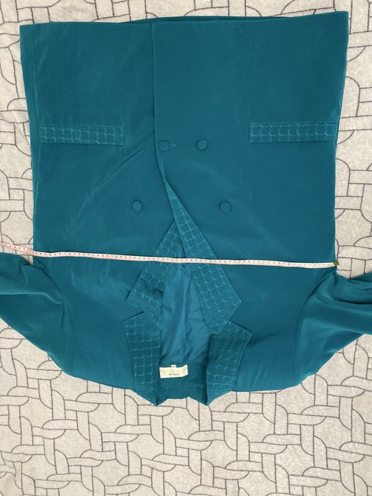 Продам спідничку та піджак жіночий