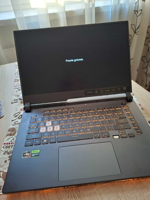 ASUS ROG Strix G15 G513RC R7-6800H GeForce RTX3050 na prezent zamienię