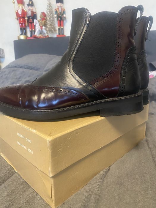 Женские, кожаные ботинки «перфорация «