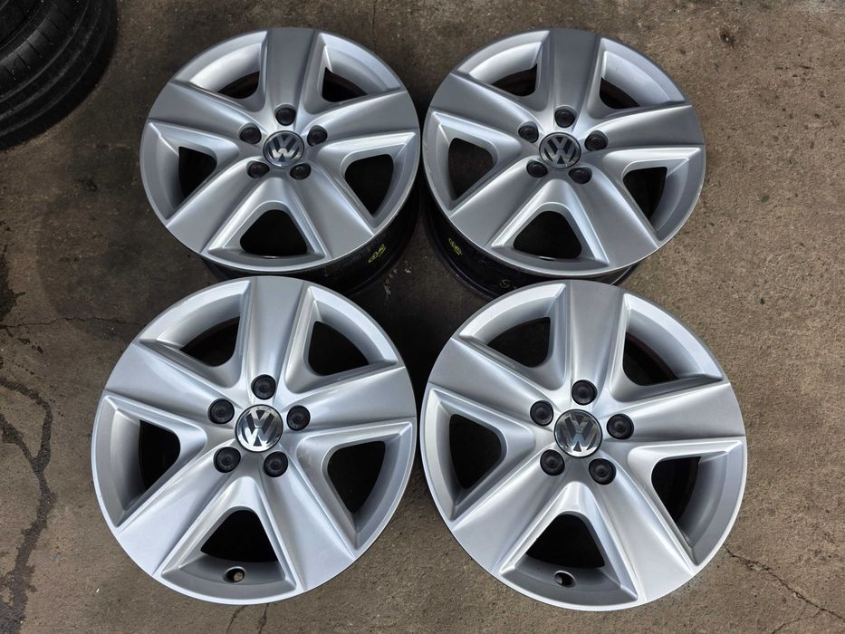Oryginalne felgi stalowe strukturalne VOLKSWAGEN GOLF TOURAN 16" 5x112 ET 50 VW