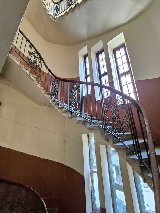 Оренда 2-х кімнатної квартири в центральній частині міста / Пекарська