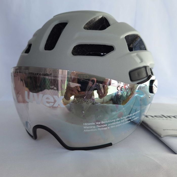 Kask rowerowy Uvex Finale Visor Vario Papyrus Matt L 56-61cm S1-3
