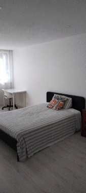 T4 Remodelado  Suíte  Cozinha Premium  200m do Metro Alfornelos