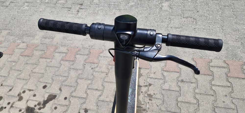 Hulajnoga elektryczna